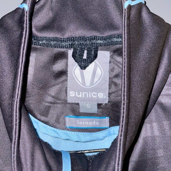 Sunice vest - Picture 3 of 4